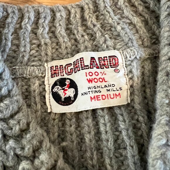 Vintage 70s Highland Knitting Mills Grey Wool Knit V-Neck Sweater - Med (FLAWS) - Picture 6 of 10